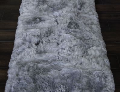 Consiente a tus invitados y a ti con estas alfombras, también sirven de decoración para nuestra casa. Pinterest/Alpaca Plush