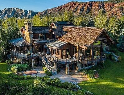 Conoce las ventajas y desventajas de comprar una casa. Pinterest/d.kyoo