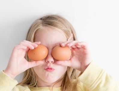 Pasa un día increíble con tus niños este Dia del Niño, cocinales estos desayunos. UNSPLASH/Hannah Tasker