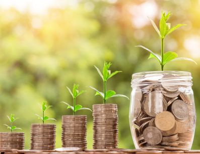 Si estás pensando es hacer un ahorro consicente, debes de replantear tus ingresos y gastos. PIXABAY/ nattanan23