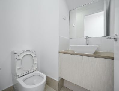 Las nuevas tecnologías en los equipos sanitarios ahorran agua y son más amigables.Filmreal Studio/Unsplash