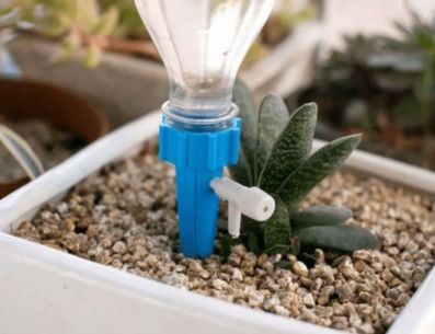 Sistema de riego por goteo. PINTEREST/ Inspire Uplift