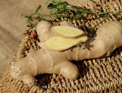 La infusión de jengibre con limón es el mejor remedio natural contra la gripe más eficaz y sencillo. PIXABAY/ Couleur