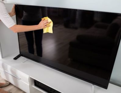 Con este práctico método tu pantalla quedará limpia y sin ningún rayón. PINTEREST/ tecnologiaencasa.com