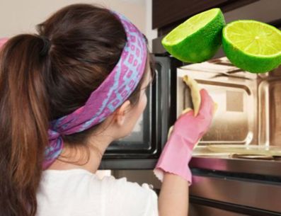 El limón tiene propiedades antibacterianas y desinfectantes, por lo que es una eficiente forma para eliminar los gérmenes y los malos olores que están acumulados en el plato y en las paredes del microondas. PINTEREST/ Cocina Fácil