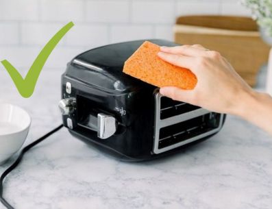 No debemos de esperar a que la tostadora dañe nuestros alimentos para tomar la iniciativa de  limpiarla. PINTEREST/ Cocina Vital