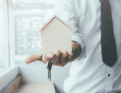 Con la pandemia de Covid-19 y ante la migración de varias personas hacia sus lugares de origen y con la facilidad de trabajar desde casa, la renta de vivienda estuvo a precios bajos, pero desde 2022, se volvió a encarecer el alquiler sobre todo en delegaciones de alta demanda. PINTEREST/ Freepik.com
