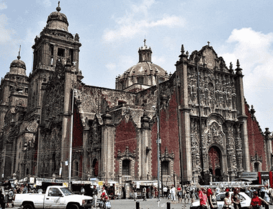 Con una inversión de 54 millones de pesos, los trabajos de restauración de la Catedral Mrtropolitana fueron realizados por la empresa Escoda Técnicas de Arquitectura Monumental, S.A de C.V., mediante una licitación de la Secretaría de Cultura. PINTEREST/ Flickr