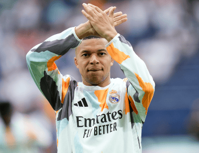 Mbappé fue ingresado en un hospital para realizarle diferentes pruebas y aplicarle el correspondiente tratamiento. AP / ARCHIVO