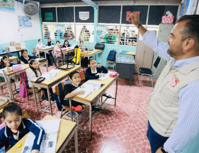 El presidente municipal, Gerardo Quirino Velázquez Chávez, continúa reforzando su compromiso con la educación pública en Tlajomulco. ESPECIAL/Gobierno de Tlajomulco