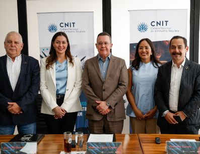 "La responsabilidad, no la prohibición, es la mejor estrategia para impulsar la moderación. Por ello, desde CIVyL fomentamos el autocuidado y la moderación", afirmó la directora general de CIVyL. EL INFORMADOR / H. Figueroa