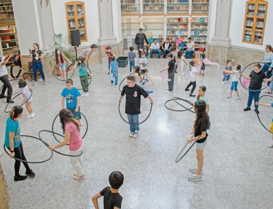 DIVERSIÓN. Las bibliotecas abren sus puertas para la diversión y el aprendizaje de las infancias. CORTESÍA