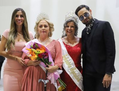 “Este certamen es más que una coronación: es un espacio para reconocer su legado" afirmó la presidenta del Sistema DIF municipal. ESPECIAL/Gobierno de Tlajomulco