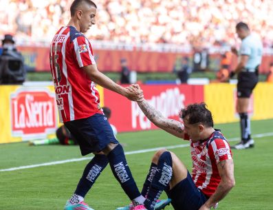 Chivas tiene la urgencia de conseguir resultados lo antes posible pero le espera un calendario complicado en la siguiente cinco jornadas. IMAGO7