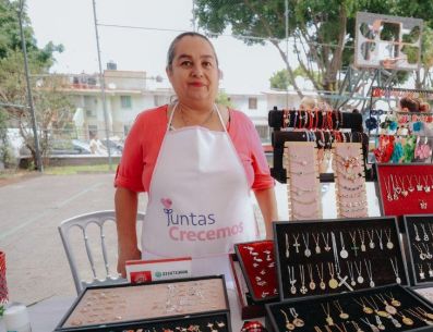 Mariana Orozco, titular de la dependencia, explicó que hay cuatro programas, cuya convocatoria está abierta; dos de ellos, son exclusivos para mujeres. ESPECIAL / GOBIERNO DE GUADALAJARA
