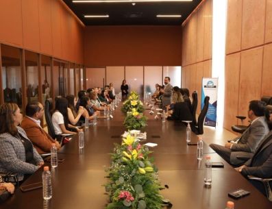 El subsecretario de Educación Media Superior, Abraham Fernando Lozano Morales, subrayó que “el punto de encuentro es que le sigan pasando cosas buenas a Jalisco.” ESPECIAL