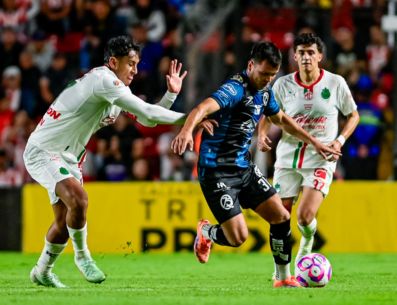 A tan solo un minuto de haber iniciado el enfrentamiento en el Estadio La Corregidora, el equipo local anotó el primer gol del partido. Imago7 / ARCHIVO
