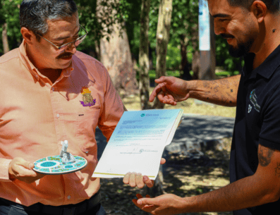 Twins Lions Casino entregó 14 sillas de ruedas, sumándose a las más de 15 empresas patrocinadoras de esta iniciativa. ESPECIAL/Gobierno de Jalisco