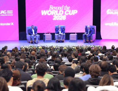 Durante el evento se llevó a cabo un panel de diálogo con estudiantes, quienes descubrieron experiencias, estrategias y diseños de colaboración que promueven la creación de startups. CORTESÍA