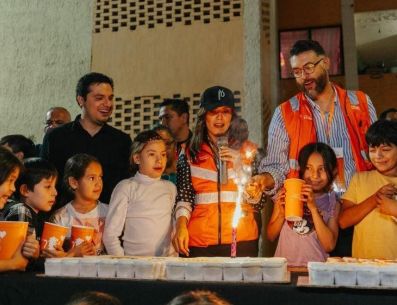 Vero Delgadillo precisó que se han invertido 155 millones de pesos en obras y trabajos de acupuntura urbana prioritarios para las colonias y que han sido solicitados por las y los vecinos. ESPECIAL / GOBIERNO DE GUADALAJARA