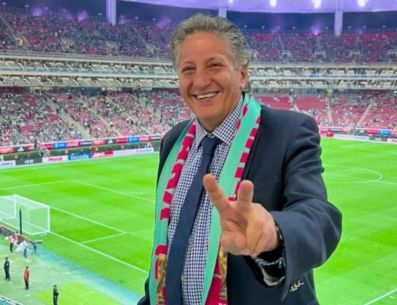 Frangie recordó el debut de la selección española en el Estadio de Jalisco durante el Mundial de México'86 y aseguró que quiere que "España vuelva jugar en México, en Jalisco y en Zapoapan". ESPECIAL/X @JuanJoseFrangie