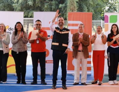 El presidente municipal, Gerardo Quirino, inauguró la construcción de una lonaria en la Escuela Secundaria Técnica 172 "Manuel Gómez Morín", ubicada en la localidad de Real del Valle. ESPECIAL