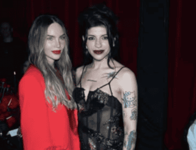 Al término de la ceremonia, Belinda fue abordada por medios de comunicación que buscaban conocer más detalles sobre su interacción con la artista argentina. ESPECIAL/ INSTAGRAM/ belindapop