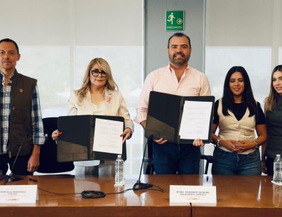 El alcalde Gerardo Quirino Velázquez Chávez destacó que Tlajo es el primer municipio de Jalisco en consolidar esta alianza. ESPECIAL/Gobierno de Tlajomulco