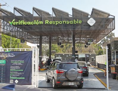 Durante 2025, el Gobierno de Jalisco continúa impulsando acciones para la protección del medio ambiente, entre ellas el programa de Verificación Vehicular, diseñado para disminuir las emisiones contaminantes y favorecer una mejor calidad del aire en el Estado. EL INFORMADOR / ARCHIVO