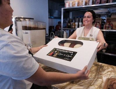 A través de la iniciativa se fomenta el uso de figuras artesanales elaboradas a mano en las Roscas de Reyes. ESPECIAL/Gobierno de Jalisco