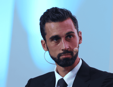 Real Madrid destacó las credenciales con las que Arbeloa tomará las riendas a partir de este 12 de enero. EFE / J. Lizón