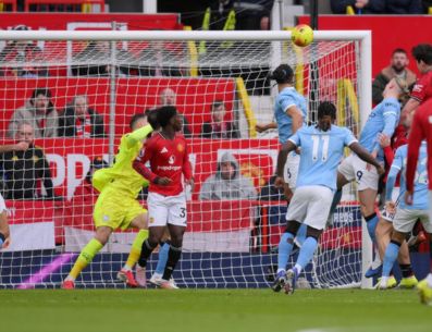 El Manchester United lució un lavado de cara espectacular con el primer duelo en el banquillo de Michael Carrick. EFE / EPA / GARY OAKLE