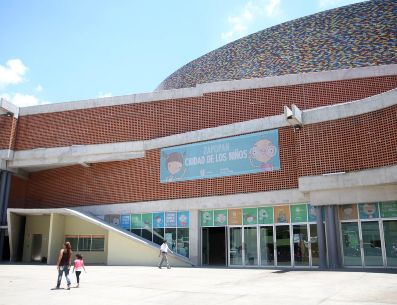 La directora general de la Alianza Francesa de Guadalajara, Amandine Weber, destacó que abrir espacios para la exhibición de cine francés es apostar por una cultura viva, accesible y en constante diálogo con la ciudad. ESPECIAL