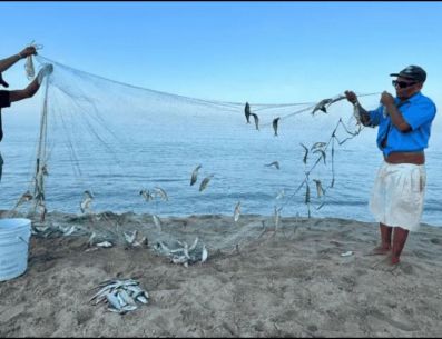"Este fue un buen domingo, un domingo tranquilo con buena pesca, pero esto ya comenzó y no se va a quedar igual", dijo el pescador. ESPECIAL