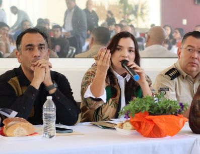 Con estas mesas de trabajo se está conformando una brigada comunitaria ambiental. ESPECIAL/Gobierno de Tlajomulco