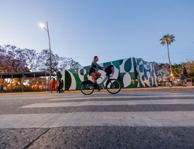 Espacios como Paseo Alcalde y el circuito de La Minerva se transformaron en escenarios de diversión, cultura y deporte. ESPECIAL/Gobierno de Jalisco