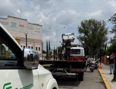 La Setran también exhortó a los conductores a abstenerse de participar en este tipo de prácticas, ya que, además de comprometer su integridad física y la de la persona pasajera, se exponen a sanciones legales y administrativas como las ya referidas. CORTESÍA