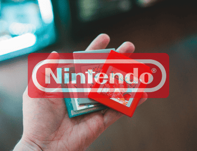 Tezuka ejerció como asistente de dirección y diseñador del videojuego 'Super Mario Bros.' (1985) y dirigió títulos como el primer 'The Legend of Zelda' (1986). ESPECIAL
