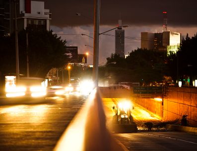 Autoridades aseguran que en los 14 pasos a desnivel de Guadalajara ya concluyeron los trabajos de desazolve y limpieza para el temporal de lluvias. METRÓPOLI / ARCHIVO
