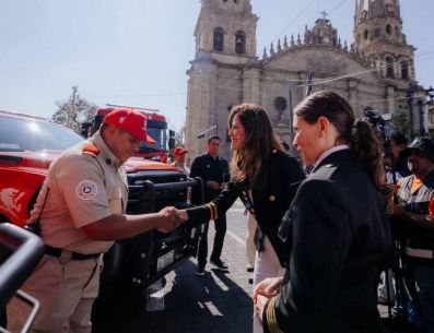 Reconocen a elementos jubilados por sus 30 años de servicio en beneficio de la Ciudad y de las tapatíos y tapatías. ESPECIAL/Gobierno de Guadalajara