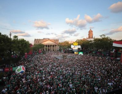 Un robusto operativo de seguridad mantuvo el orden y la protección de todos los aficionados. ESPECIAL/Gobierno de Guadalajara