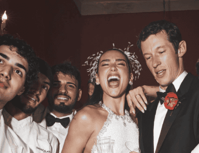 Así fue la boda entre Dua Lipa y Callum Turner. ESPECIAL / Instagram @dualipa
