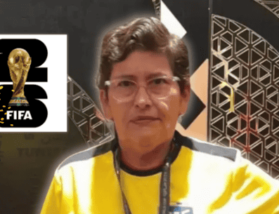 Ella es la mujer que ha asistido a 8 mundiales patrocinada por Coca-Cola después de ganar un concurso