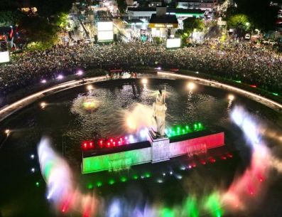Se instalaron pantallas gigantes en Plaza Guadalajara, San Jacinto y La Minerva. ESPECIAL/Gobierno de Guadalajara