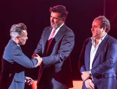El gobernador de Jalisco, Pablo Lemus subrayó que uno de los aspectos más importantes de esta transición era que el club quedara en manos de propietarios comprometidos con su desarrollo. EL INFORMADOR / A. NAVARRO