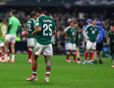 El Tricolor rozó la remontada ante un rival con diez hombres, pero el sueño mundialista terminó en casa. ESPECIAL