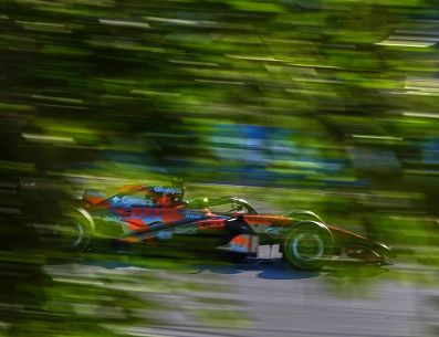 El motor proporcionado por Mercedes para el monoplaza de Norris no ha sido fiable en lo que va de la temporada. AP / F. Shbair