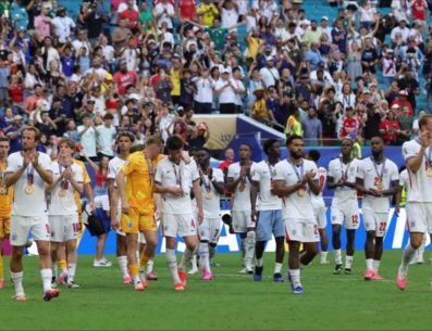 Inglaterra finalizó en el tercer lugar del Mundial 2026, mientras que Francia terminó en la cuarta posición. EFE.