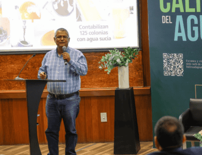 El especialista en gestión de agua y recursos hídricos, Josué Sánchez Tapetillo, propuso la creación de un observatorio ciudadano para vigilar al SIAPA. EL INFORMADOR / A. NAVARRO
