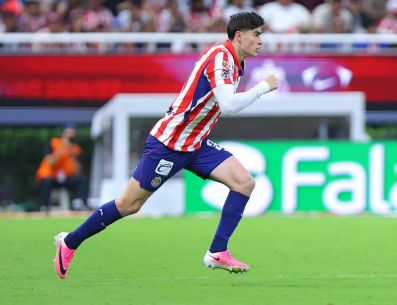 Armando González suma 84 partidos, 33 goles y 8 asistencias en 5 mil 260 minutos, estadísticas que lo han colocado como uno de los jóvenes atacantes mexicanos con mayor proyección. IMAGO7